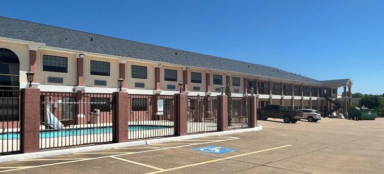 德州布伦汉姆Studio 6套房(Studio 6 Suites Brenham, TX)图片