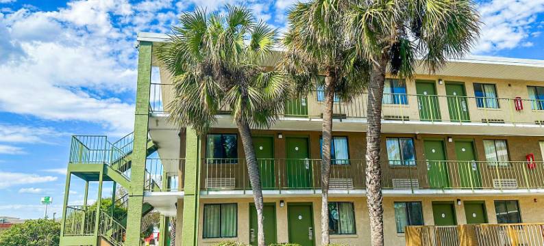 OYO 莫比尔酒店 - 阿拉巴马 I-65 机场大道(OYO Hotel Mobile, Al I-65 at Airport Blvd)图片