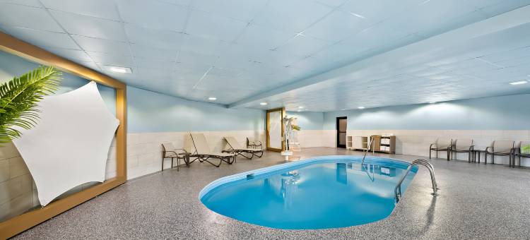 Holiday Inn Express & Suites RALEIGH NE - MEDICAL CTR AREA by IHG图片