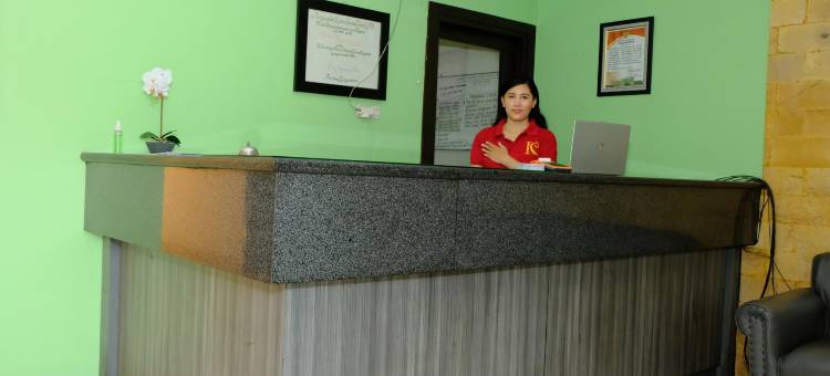 三宝垄基拉纳普尔纳玛酒店(The Kirana Purnama Semarang)图片