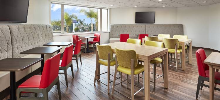 圣路易斯奥比斯波皮斯莫比奇希尔顿花园酒店(Hilton Garden Inn San Luis Obispo/Pismo Beach)图片