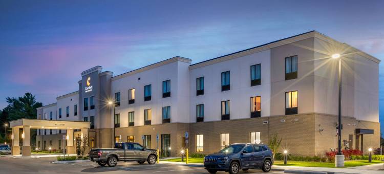 舒适套房酒店(Comfort Inn & Suites)图片