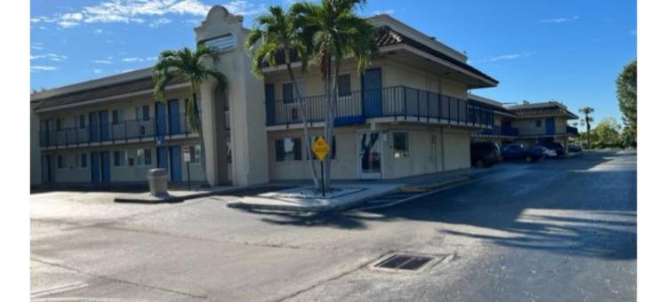 佛罗里达里维拉比奇6号汽车旅馆(Motel 6 Riviera Beach, FL)图片