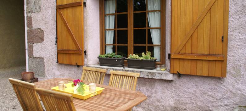 Holiday Home in La Chapelle with Garden图片