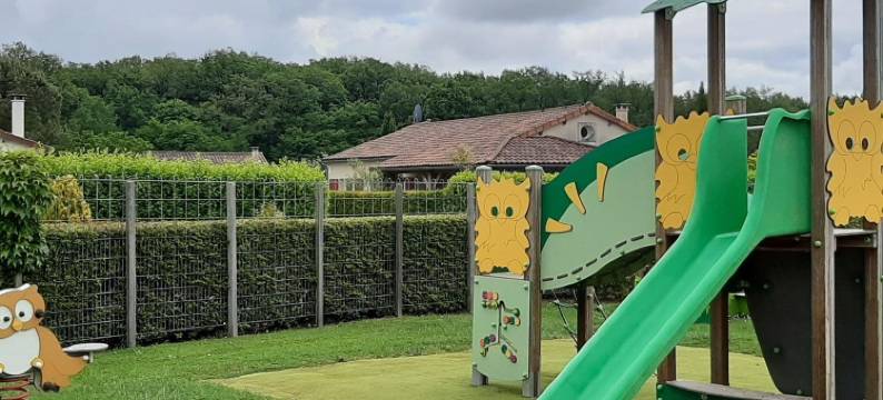 Villa in Les Forges with Golf Access图片