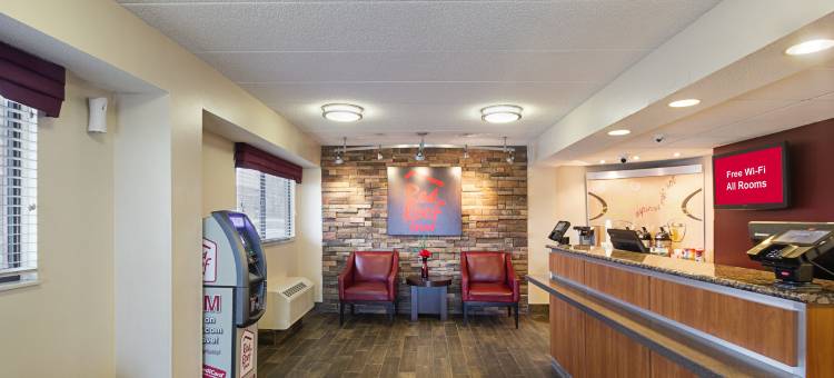 麦迪逊红顶酒店(Red Roof Inn Madison, WI)图片