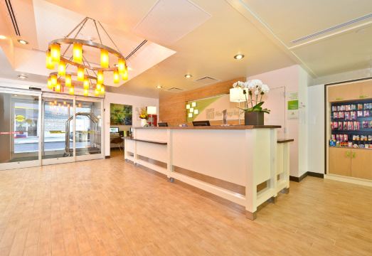 Holiday Inn NYC - LOWER EAST SIDE by IHG Hotel Overview