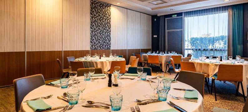 兰斯蒂恩奎克斯诺富特酒店(Novotel Reims Tinqueux)图片