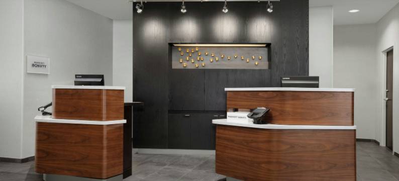 亚特兰大肯纳瑟万豪万怡酒店(Courtyard Atlanta Kennesaw)图片