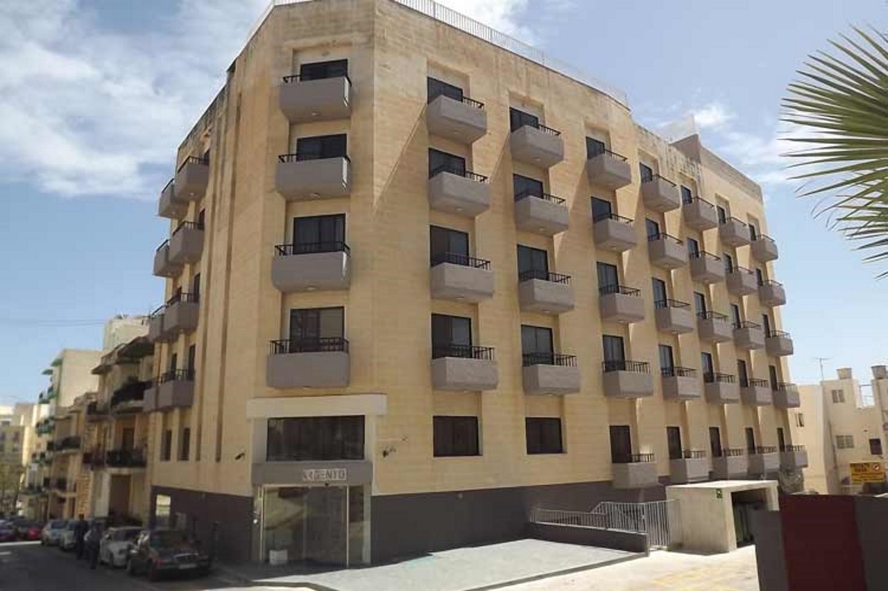 Hotel Argento Over view