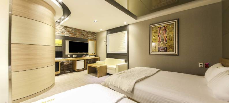 康瀚酒店(Khan Hotel)图片