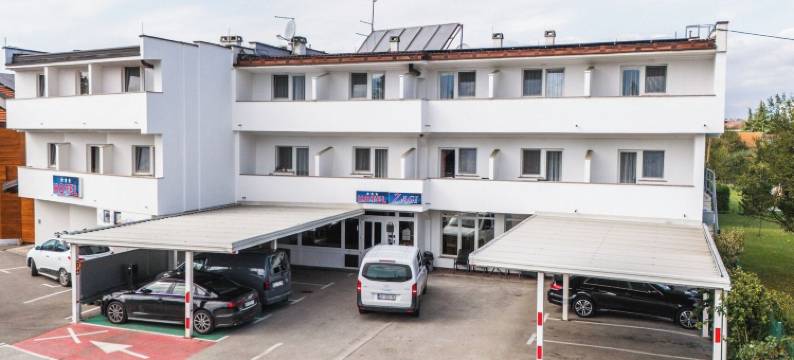 扎格酒店(Hotel Zagi)图片