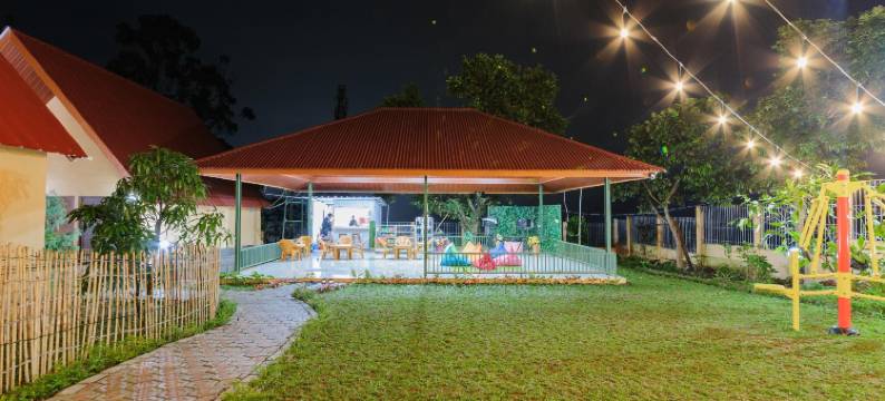 Urbanview Hotel Nerine's Glamping Village Cipanas by RedDoorz图片