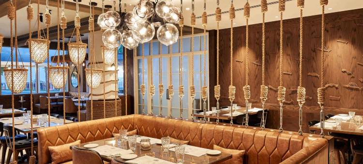 费尔蒙富查伊拉海滩度假酒店(Fairmont Fujairah Beach Resort)图片