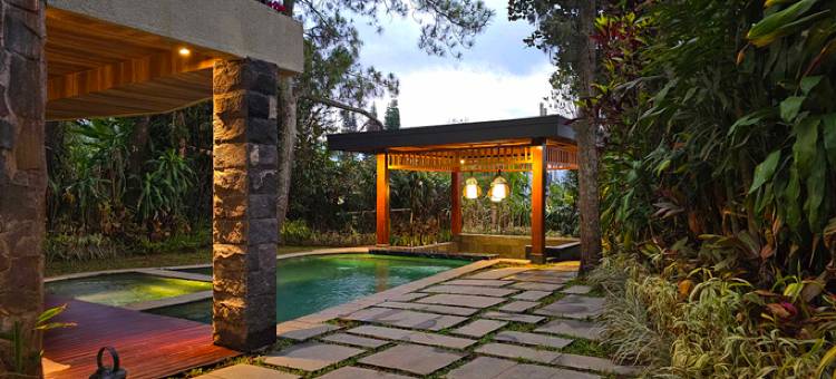 Villa 4-Br Klub Bunga No. 4 Batu Malang图片
