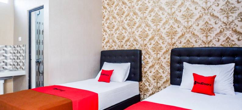 RedDoorz Syariah Near Stasiun Gumilir Cilacap图片