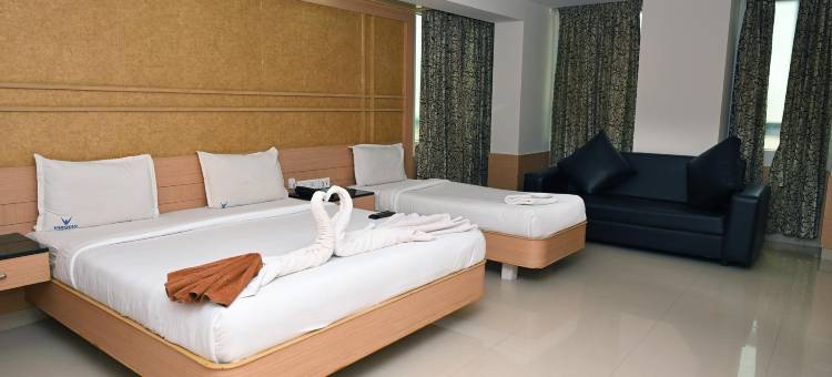 瓦山国际酒店(Hotel Varshan International)图片