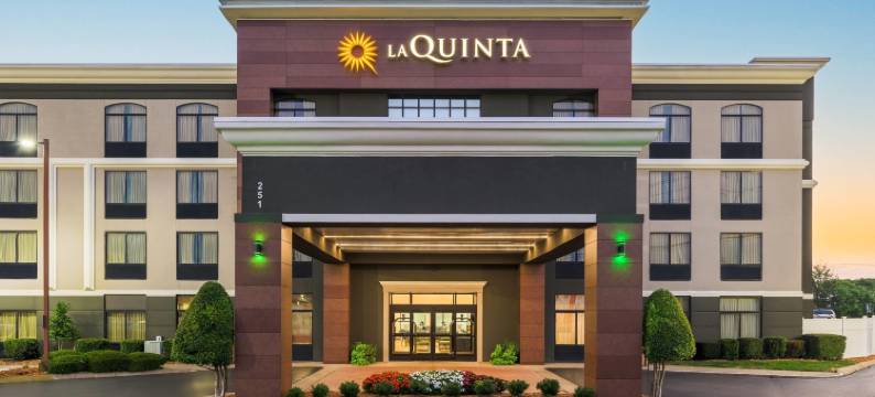 克拉克斯维尔拉昆塔温德姆套房酒店(La Quinta Inn & Suites by Wyndham Clarksville)图片