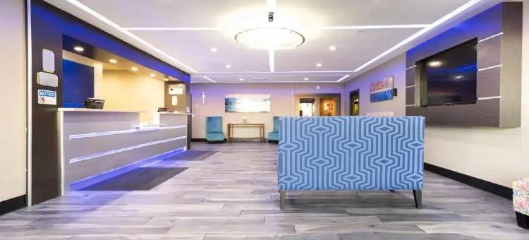 里士满角贝斯特韦斯特SureStay Plus酒店(SureStay Plus Hotel by Best Western Point Richmond)图片