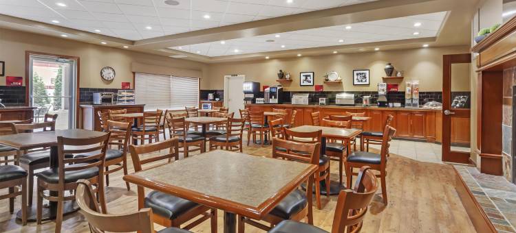 梅丽登贝斯特韦斯特优质酒店(Best Western Plus Meridian Hotel)图片