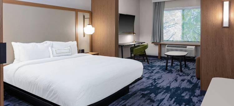 昆斯伯里-格伦斯福尔斯/乔治湖地区万枫酒店及套房(Fairfield Inn & Suites Queensbury Glens Falls/Lake George Area)图片
