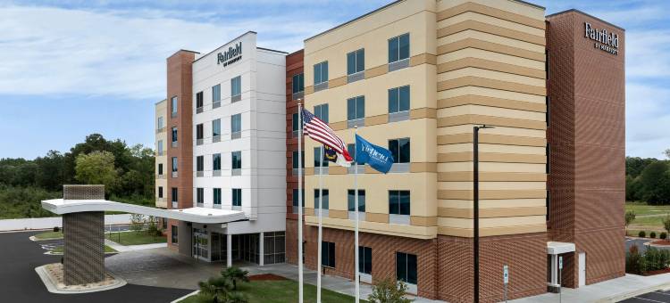 韦尔登万豪国际万枫酒店及套房(Fairfield by Marriott Inn & Suites Weldon)图片