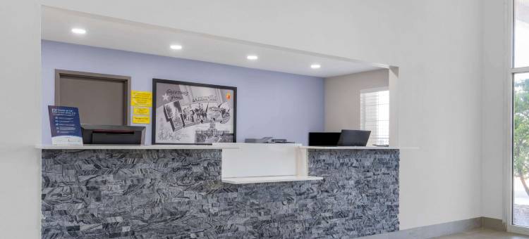 阿马里洛西速8酒店(Super 8 by Wyndham Amarillo West)图片