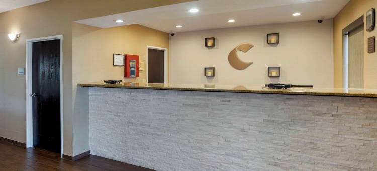 舒适酒店霍巴特-梅里尔维尔 I-65(Comfort Inn Hobart-Merrillville I-65)图片