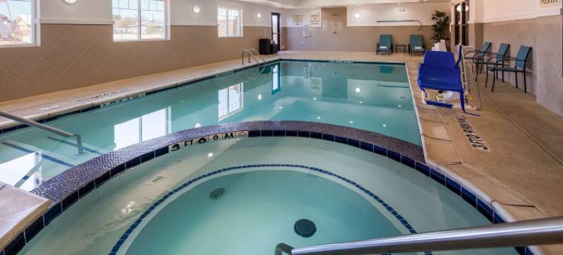 丹佛市贝斯特韦斯特优质套房酒店(Best Western Plus Denver City Hotel  Suites)图片