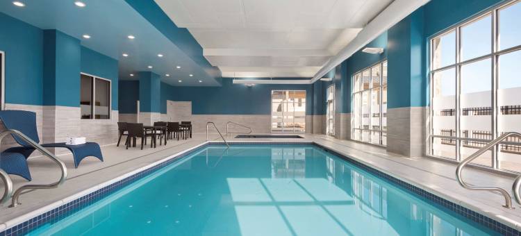 希尔顿旗下欢朋酒店及套房-基洛纳机场(Hampton Inn & Suites by Hilton Kelowna Airport BC)图片