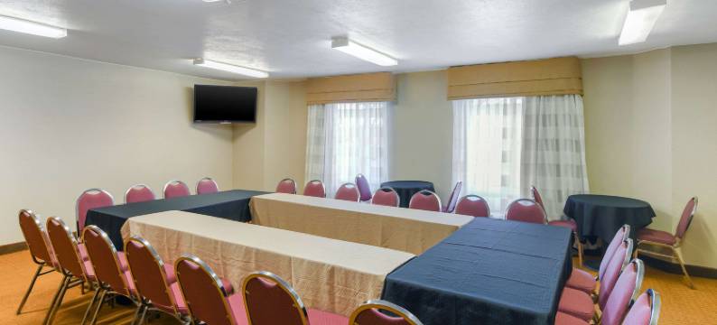 华盛顿州线附近舒眠酒店(Sleep Inn Near Washington State Line)图片