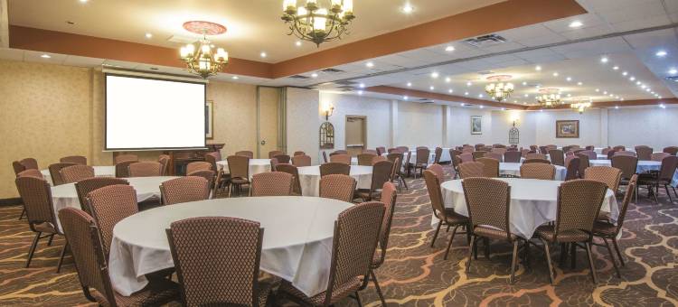 Mountain Valley Inn & Suites图片