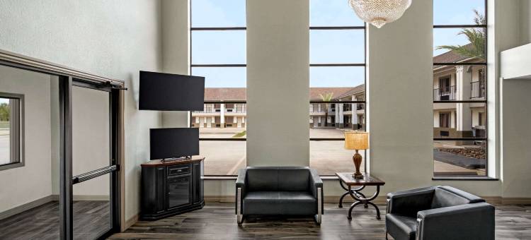 Crystal Inn by OYO Northeast Houston I-610图片
