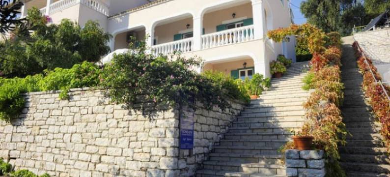 伊万娜 海滩步行 海景 空调 Wifi 不需要车 - 3425(Evanna Walk to Beach Sea Views A C Wifi Car Not Required - 3425)图片