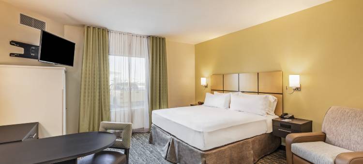 雷内克萨-欧弗兰帕克区Candlewood Suites(Candlewood Suites Lenexa - Overland Park Area)图片