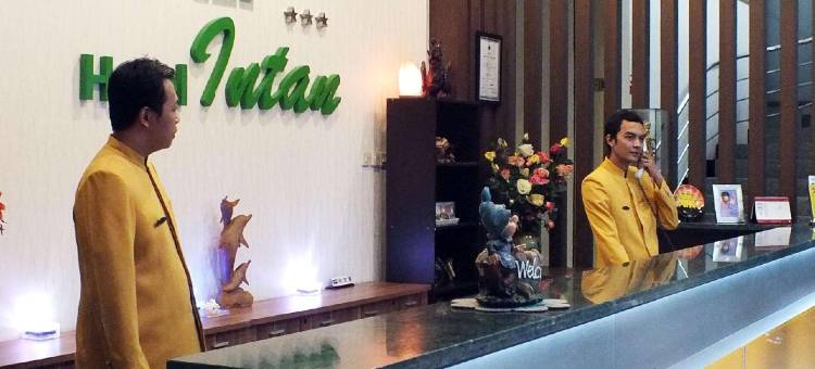 鹰潭旅馆(Hotel Intan Cirebon)图片