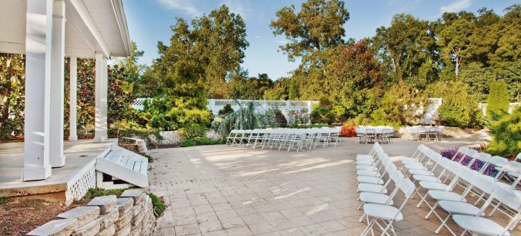 费耶特维尔品质酒店-靠近历史悠久的市中心广场(Quality Inn Fayetteville Near Historic Downtown Square)图片