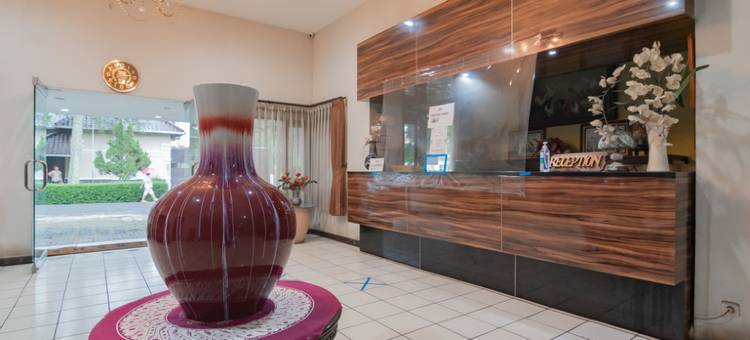 红多兹优选酒店-近万隆站(RedDoorz Premium Near Bandung Station)图片