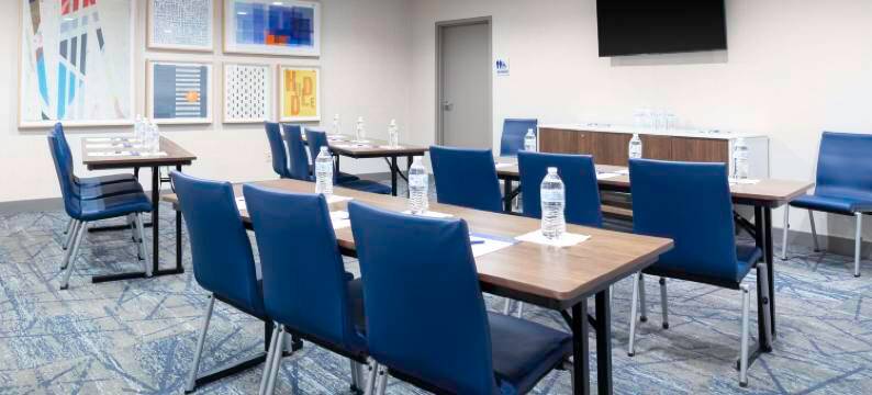 智选假日套房酒店金博尔 by IHG(Holiday Inn Express & Suites Kimball by IHG)图片