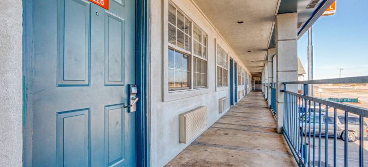 OYO 威奇托福尔斯I-44酒店(OYO Hotel Wichita Falls I-44 Sheppard Airforce)图片