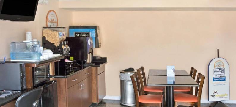 休斯顿高地/市中心温德姆豪生汽车旅馆(Howard Johnson by Wyndham Houston Heights/Downtown)图片