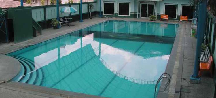 扎姆鲁德酒店和会议厅(Zamrud Hotel & Convention)图片