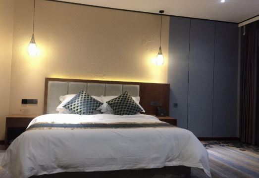 Suihua Lanshan Business HotelHotel Overview