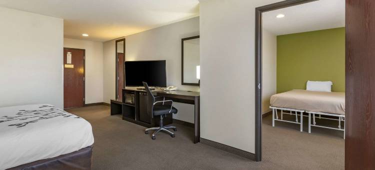 普莱森特希尔-得梅因舒眠酒店(Sleep Inn & Suites Pleasant Hill - des Moines)图片