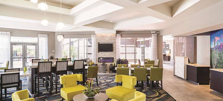 凤凰城钱德勒拉昆塔温德姆套房酒店(La Quinta Inn & Suites by Wyndham Phoenix Chandler)图片