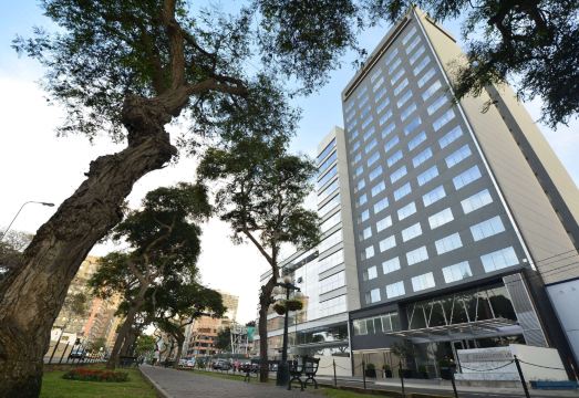 Dazzler by Wyndham Lima Miraflores Hotel Overview