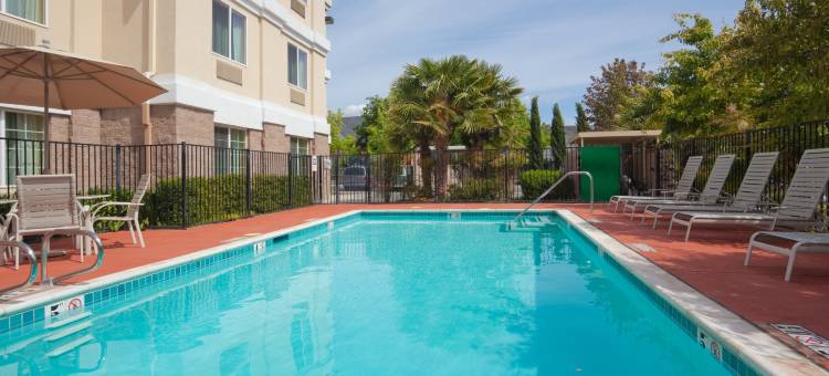 智选假日套房酒店利弗莫尔(Holiday Inn Express & Suites Livermore)图片