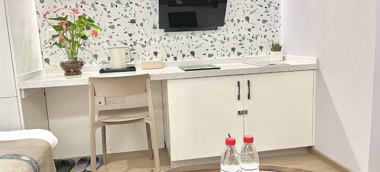 风华绝代hyh公寓(工业路分店)图片