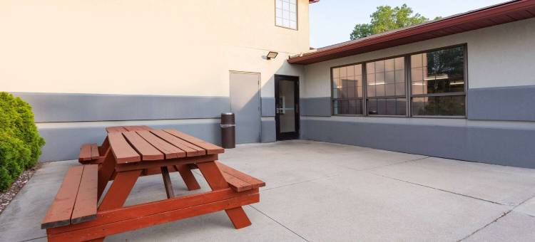 马里斯维尔-休伦港地区速8酒店(Super 8 by Wyndham Marysville/Port Huron Area)图片