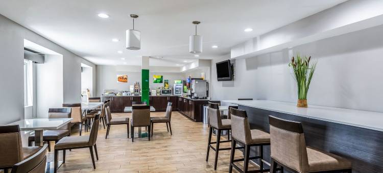 品质酒店及套房-埃尔帕索I-10(Quality Inn & Suites West El Paso I-10)图片